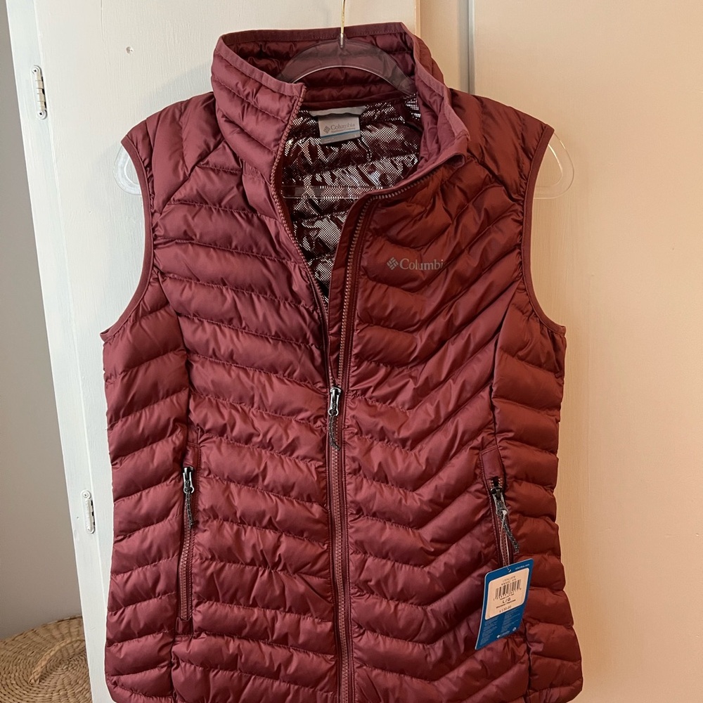 Columbia Women's Maroon Quilted Vest